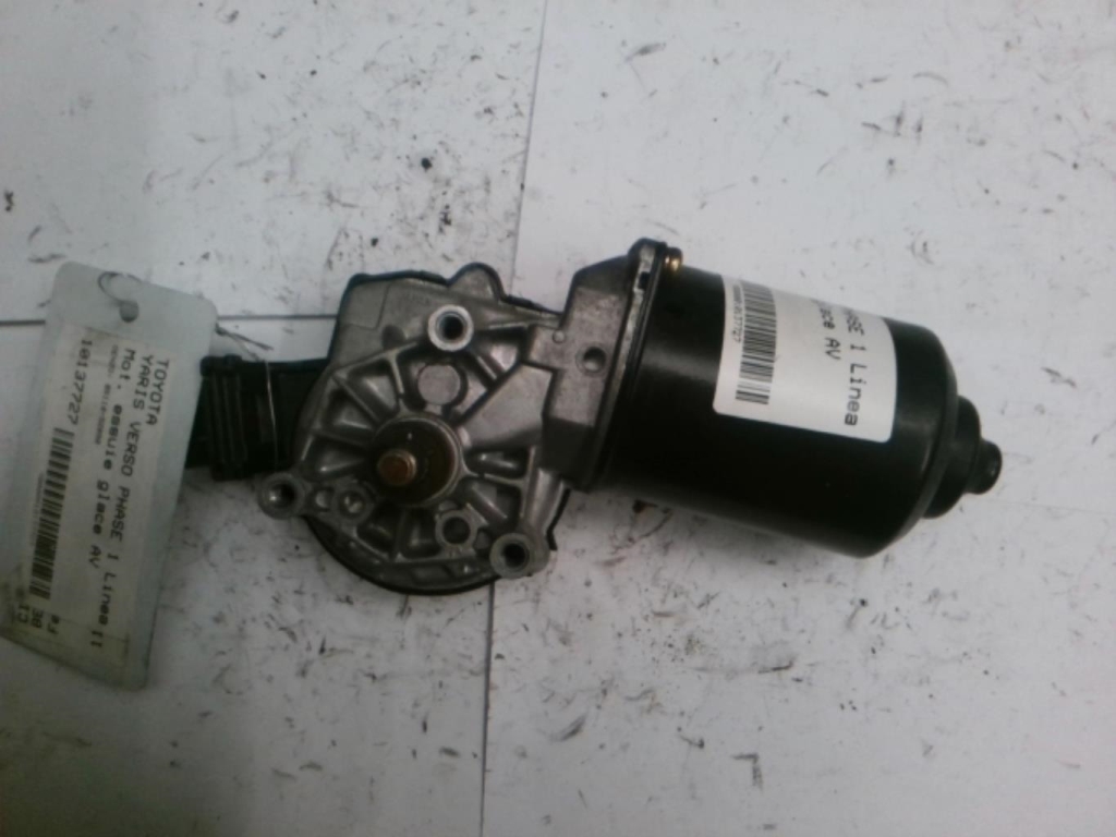 Moteur essuie glace avant