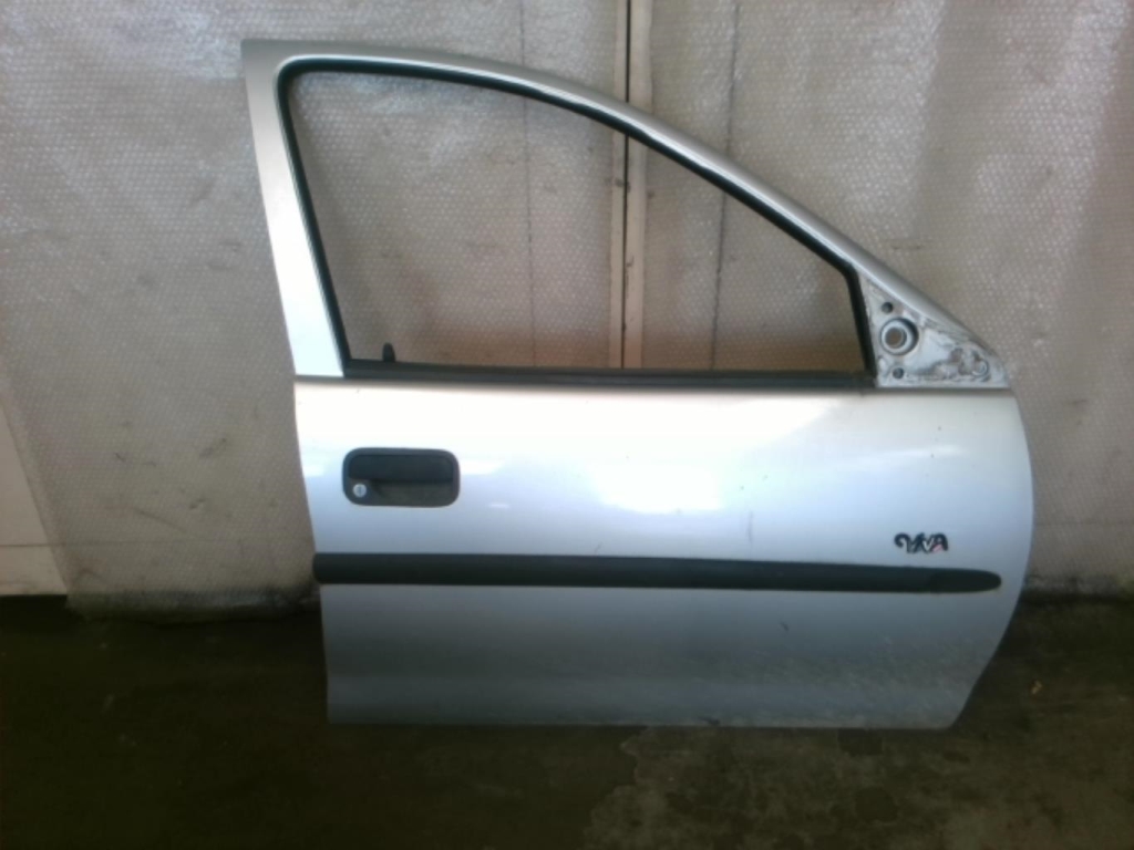 Porte avant droit