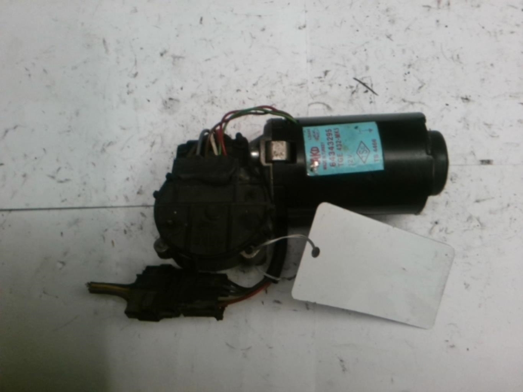 Moteur essuie glace avant