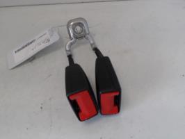 Attache ceinture arriere gauche