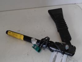 Aggancio cintura sicurezza anteriore sinistro