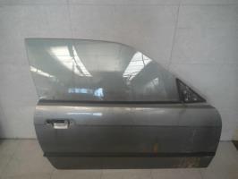 Puerta delantera derecha
