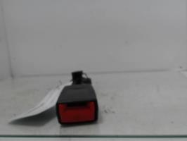 Attache ceinture arriere droit