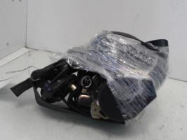 Ceinture arriere droit