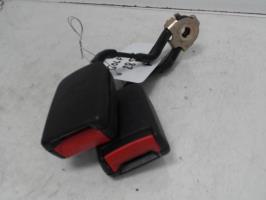 Attache ceinture arriere gauche