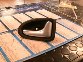 Poignee interieur arriere droit