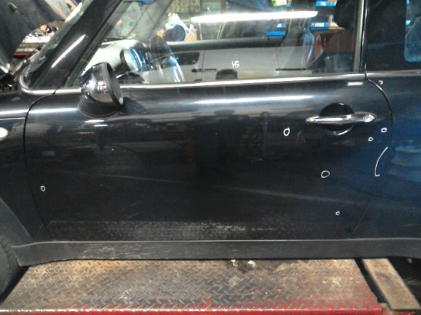 Porte avant gauche