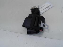Attache ceinture arriere droit