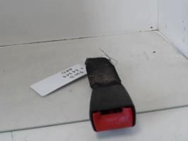 Attache ceinture arriere droit