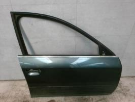Puerta delantera derecha
