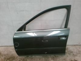 Puerta delantera izquierda