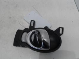 Poignee interieur arriere droit