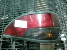 Fanale posteriore principale destro (luci)