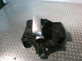 Poignee interieur porte laterale droite