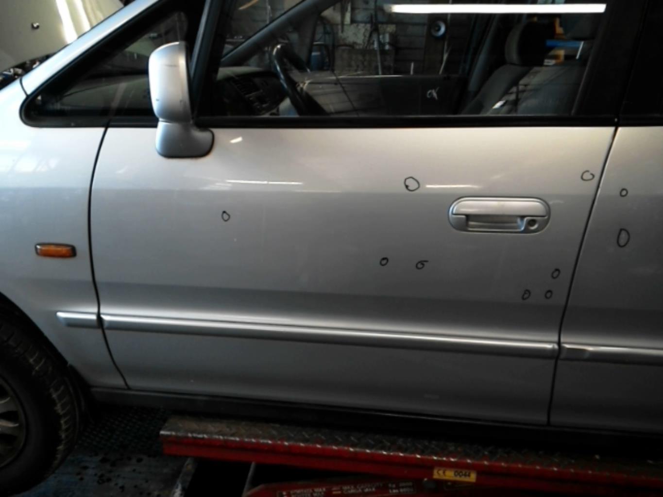 Porte avant gauche