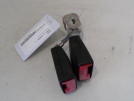 Attache ceinture arriere gauche