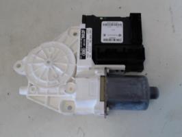 Moteur leve vitre arriere droit
