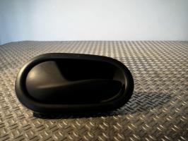Poignee interieur arriere gauche