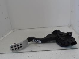 Pedale acceleratore