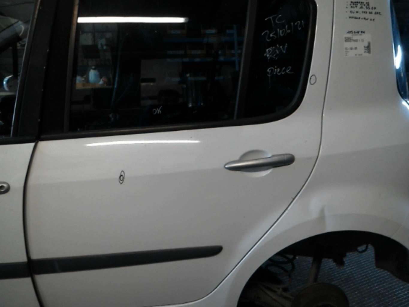 Porte arriere gauche