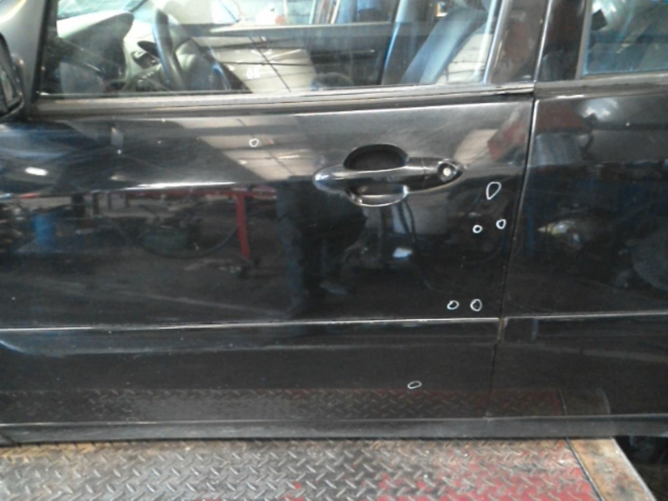 Porte avant gauche