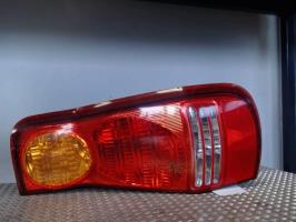 Feu arriere principal droit (feux)