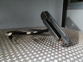 Poignee interieur porte laterale droite