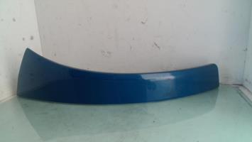 Cornice faro destro