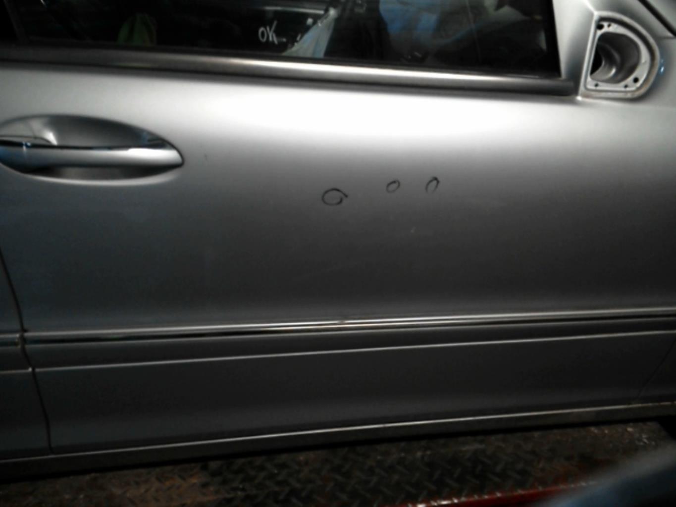 Porte avant droit