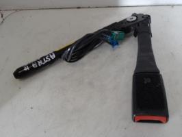 Attache ceinture avant gauche