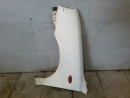 Parafango anteriore sinistro