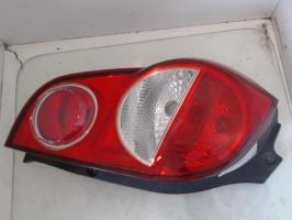 Fanale posteriore principale sinistro (luci)