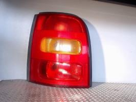 Fanale posteriore principale sinistro (luci)