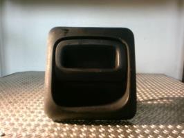 Poignee porte avant droit