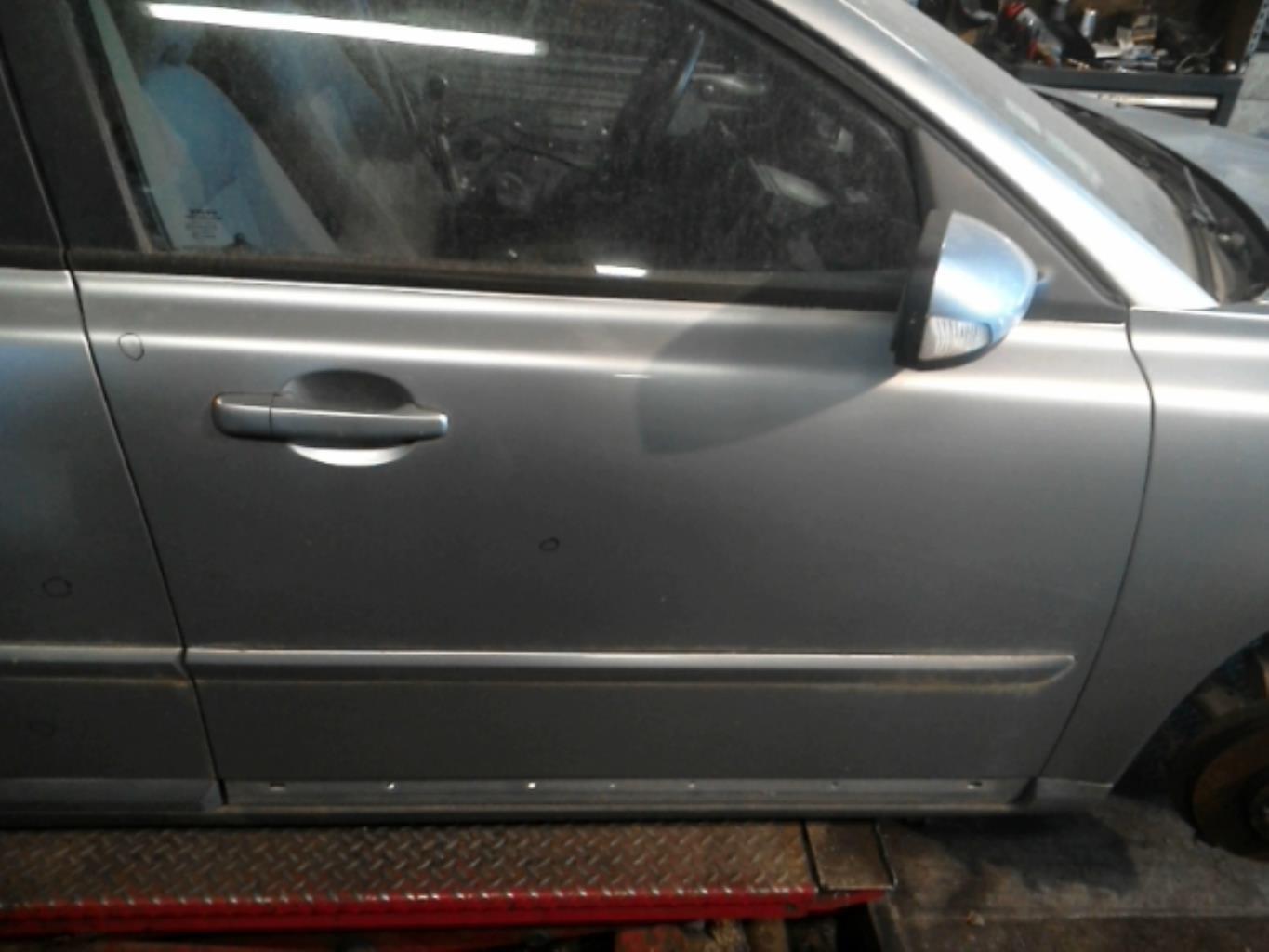 Porte avant droit