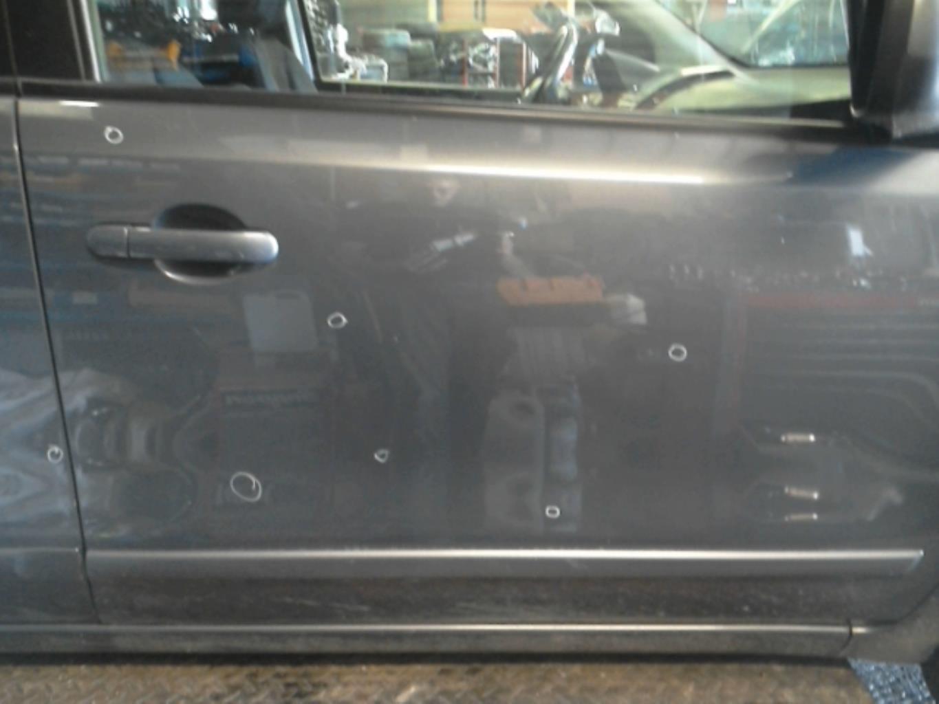 Porte avant droit