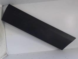 Baguette de porte avant droite