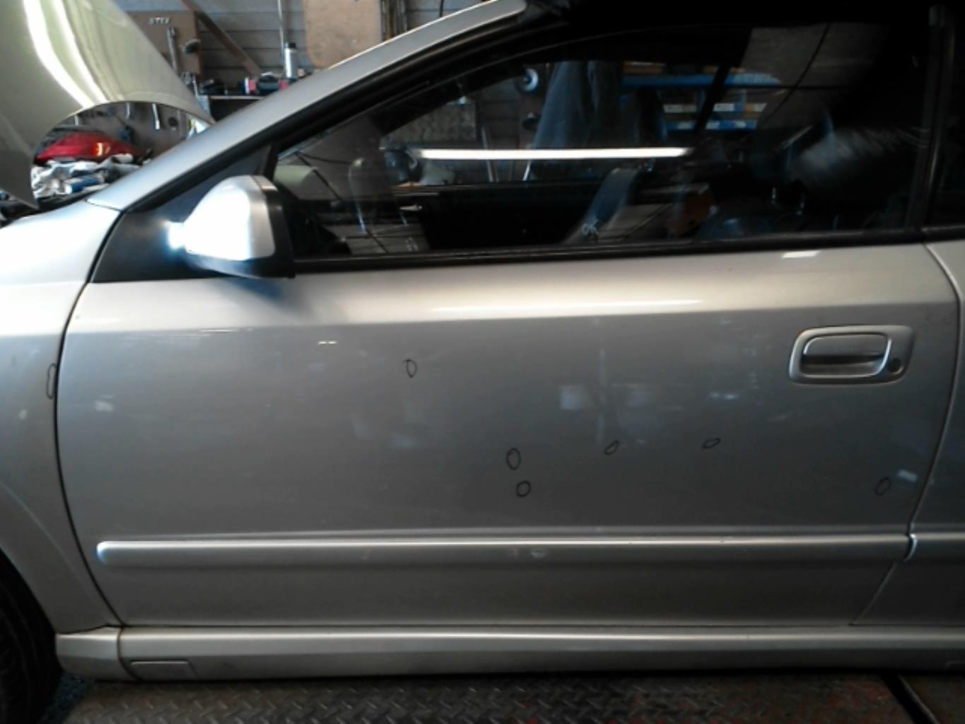 Porte avant gauche