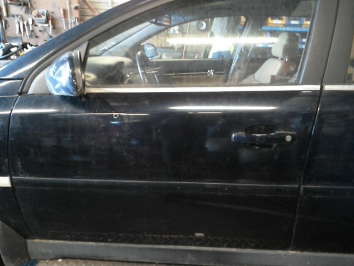 Porte avant gauche