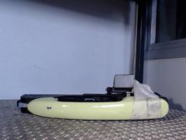 Poignee porte avant droit