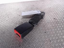 Attache ceinture arriere gauche