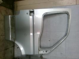 Puerta delantera derecha