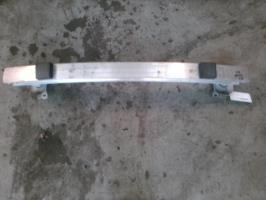 Renfort pare choc avant (traverse)