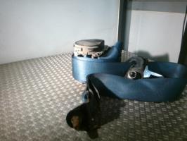 Ceinture arriere droit