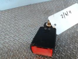 Attache ceinture arriere gauche
