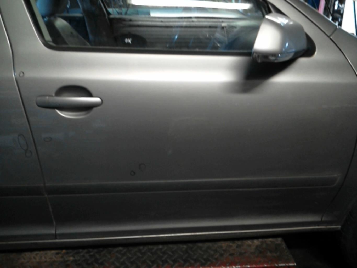 Porte avant droit