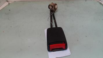 Attache ceinture arriere gauche