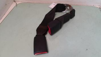 Attache ceinture arriere gauche