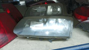 Gruppo ottico anteriore principale sinistro (luci)(faro)