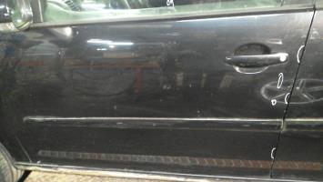 Porte avant gauche